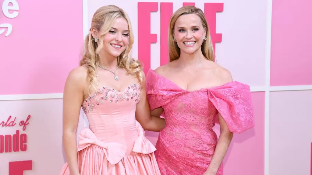 Reese Witherspoon Lexi Minetree