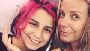 Hija de Pollo Valdivia y Claudia Conserva reaparece en redes e impacta con su nuevo look