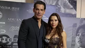 Pareja de Cristián de la Fuente rompe el silencio y opina sobre el mediático divorcio con Angélica Castro