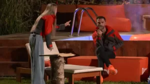 "¿A qué vine?": Ludmila Ksenofontova pierde la paciencia con Álvaro Ballero y lo enfrenta