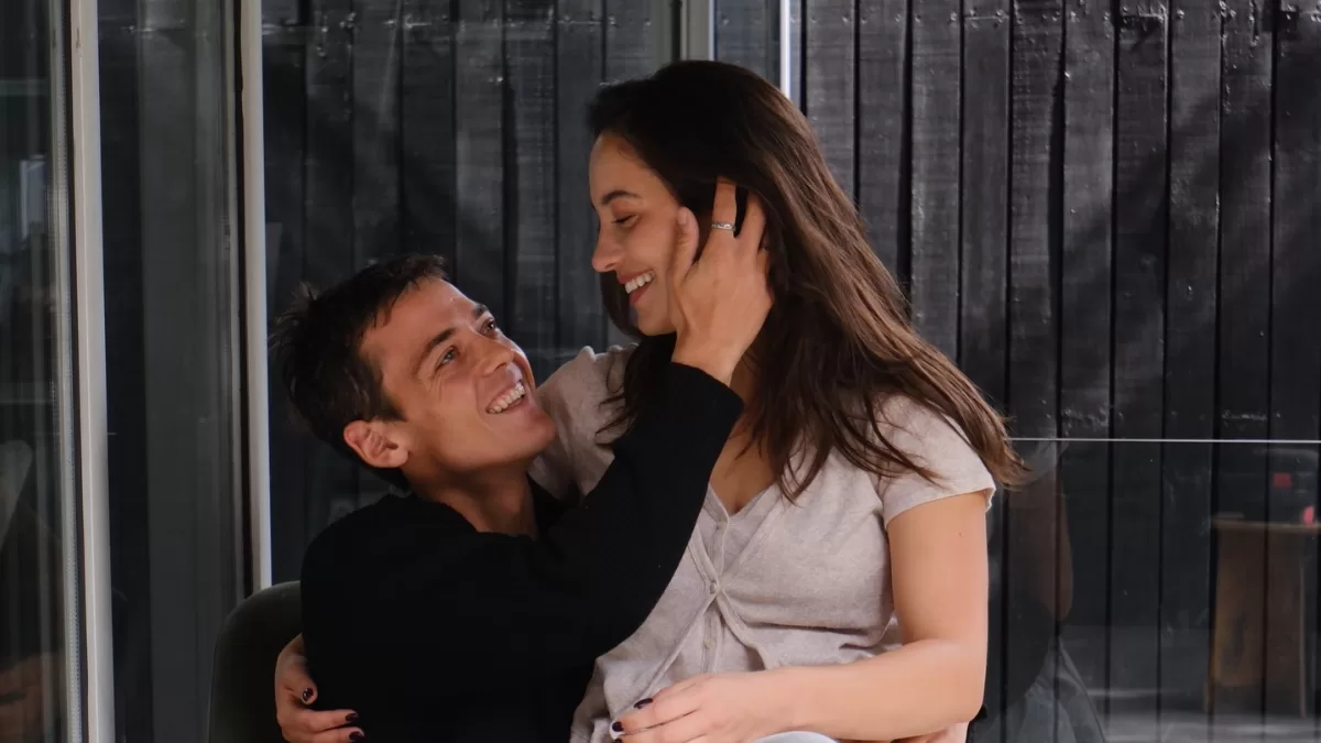 Simón Pesutic sorprende con íntima confesión sobre Vivianne Dietz tras comenzar a vivir juntos: “Es una sensación de...”