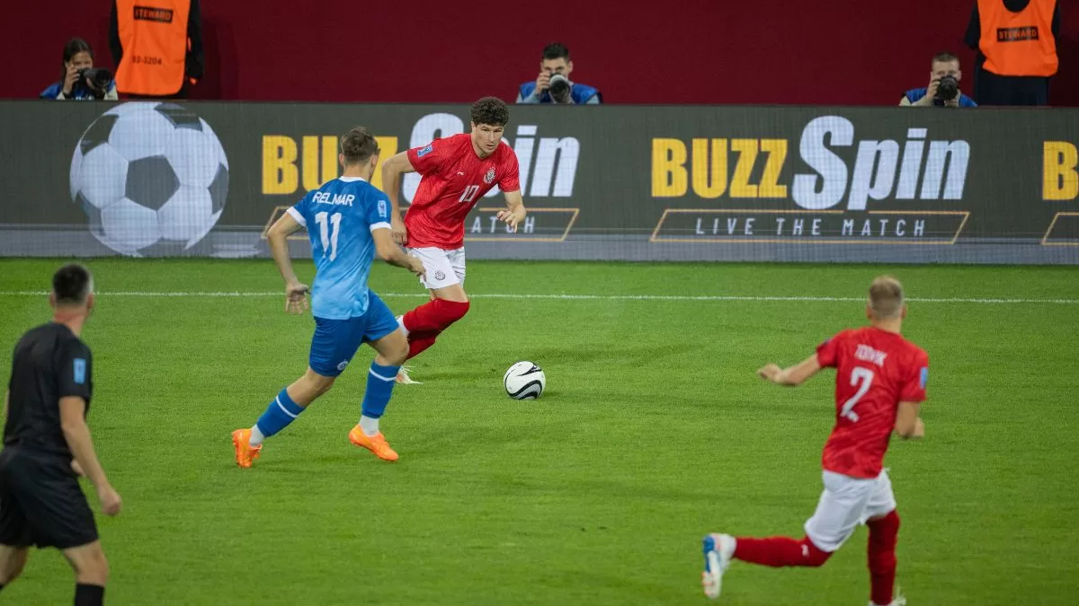 Muere querido futbolista tras desplomarse en pleno partido: "Fue mucho más que un jugador"