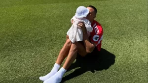 Alexis Sánchez Hija (1)