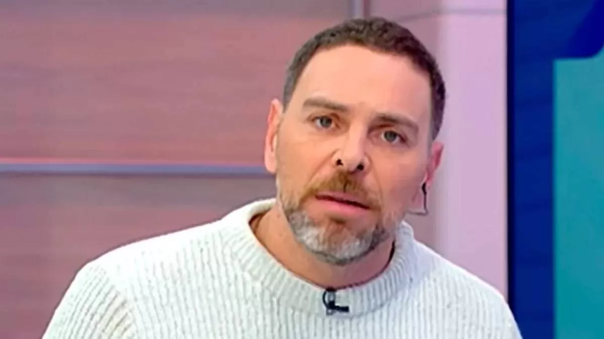 "Lo que él está haciendo no se hace. Aunque no sienta nada por ella, es la madre de sus hijos, no la puede humillar así"