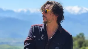 Mauricio Jürgensen compartió románticos registros junto a actriz chilena: posaron en pareja y con sus hijos