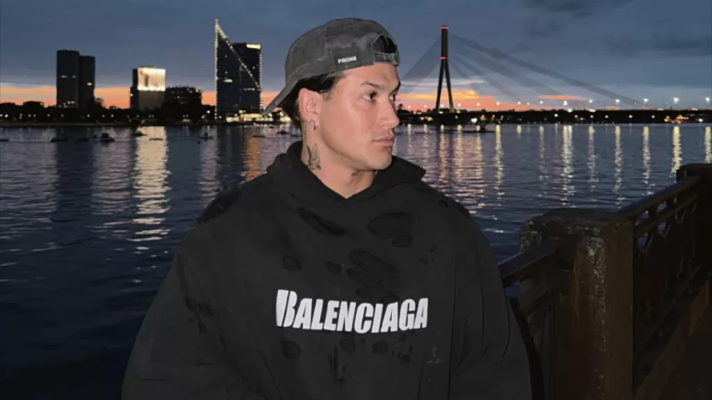 Nicolás Solabarrieta (10)