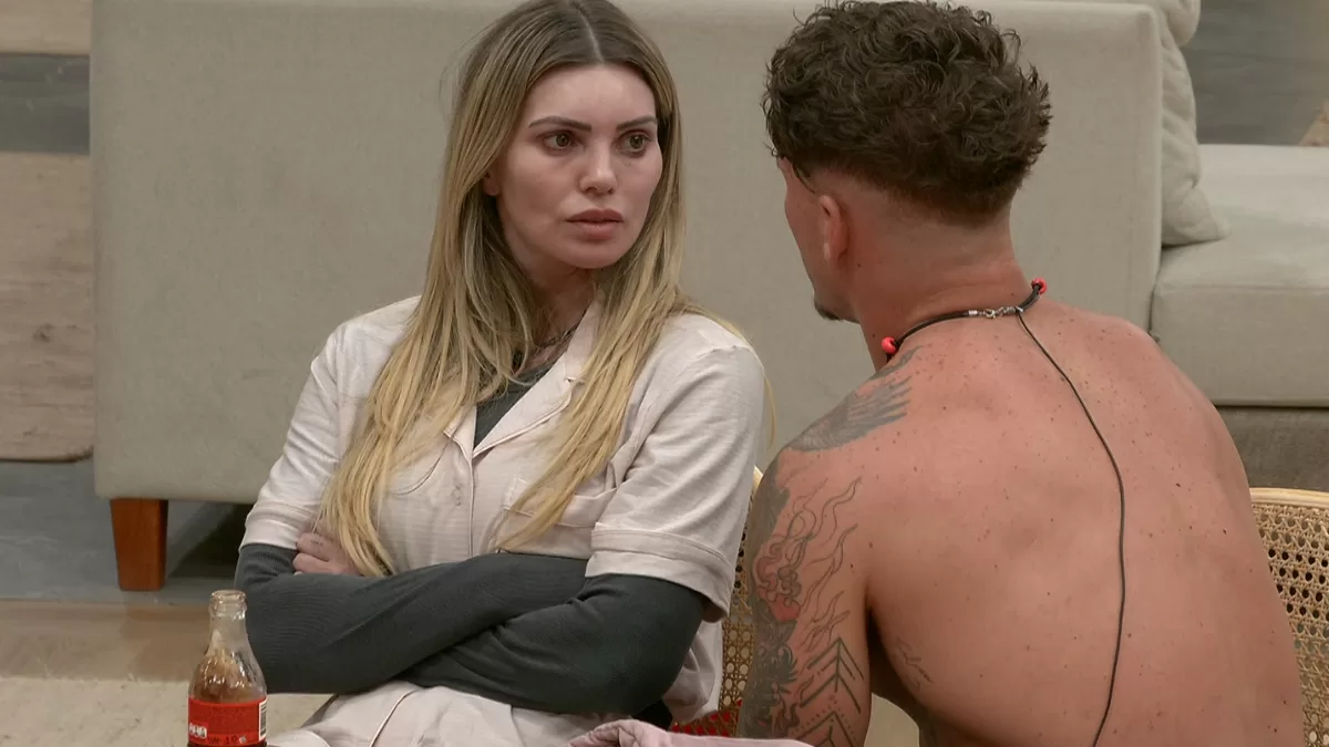 "Voy a hacer todo por ti porque te amo y siempre te he amado. No hay mujer que me haga sentir como tú"