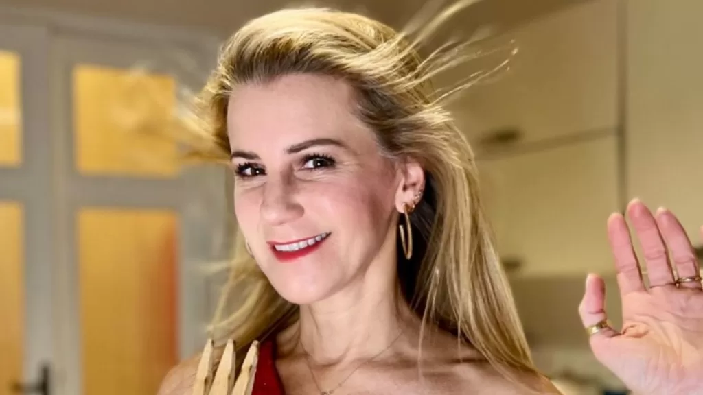 Patricia Larraín Hija