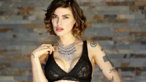 "Casi no la reconozco": Angie Jibaja impacta con su look tras reaparecer en la TV chilena