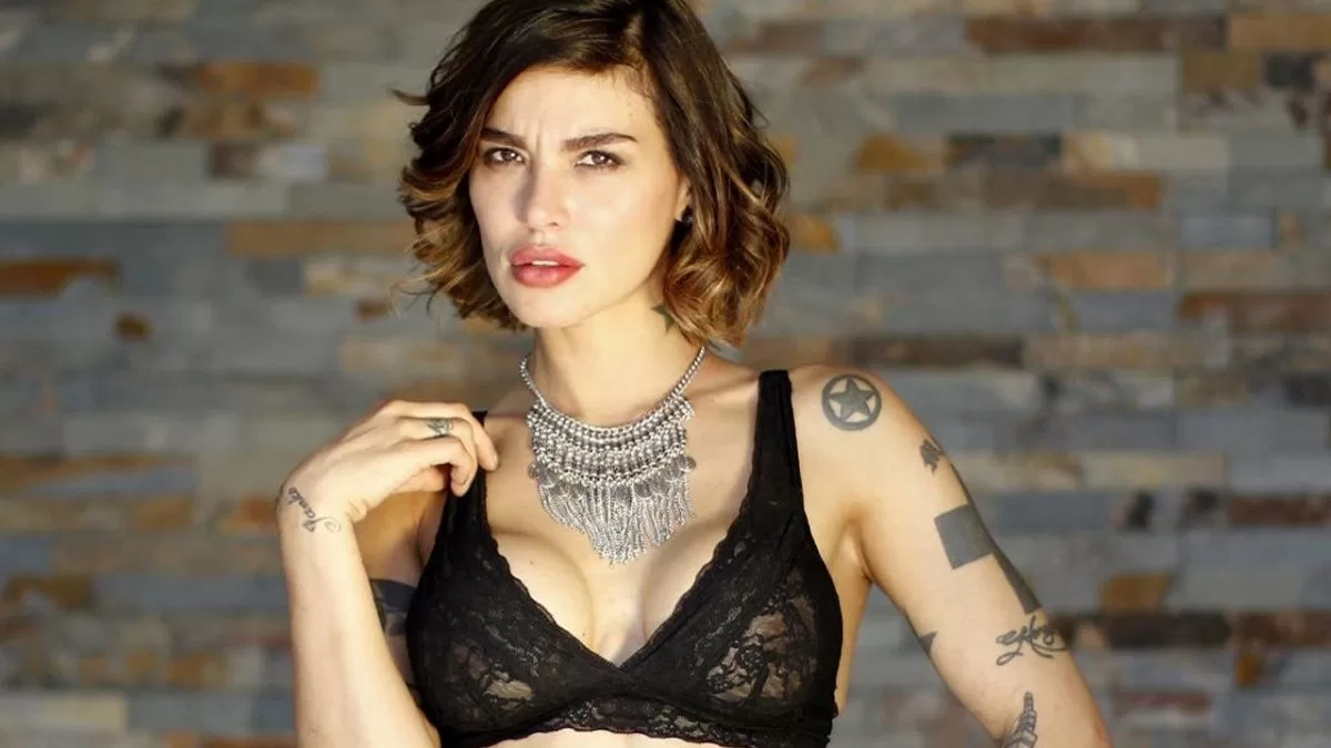 "Casi no la reconozco": Angie Jibaja impacta con su look tras reaparecer en la TV chilena