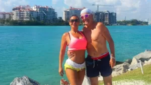 Emblemática pareja del espectáculo enfrenta rumores de quiebre: ella rompió el silencio