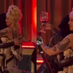 Mon Laferte protagoniza inesperado beso con conocida cantante chilena: "No puedo creer que..."
